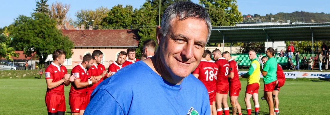 Селектор Морис Лоуг пред утакмицу са Словачком: Циљ је изградити одрживи ниво игре који ће донети резултате